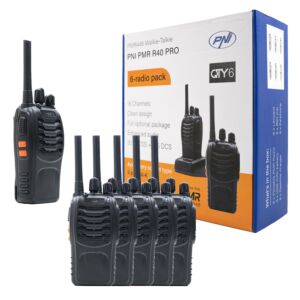 Pakkaus sisältää 6 kannettavaa radioasemaa PNI PMR R40 PRO -akut, laturit ja kuulokkeet